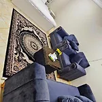 شقة بغرفتين نوم والسعر مغري 2