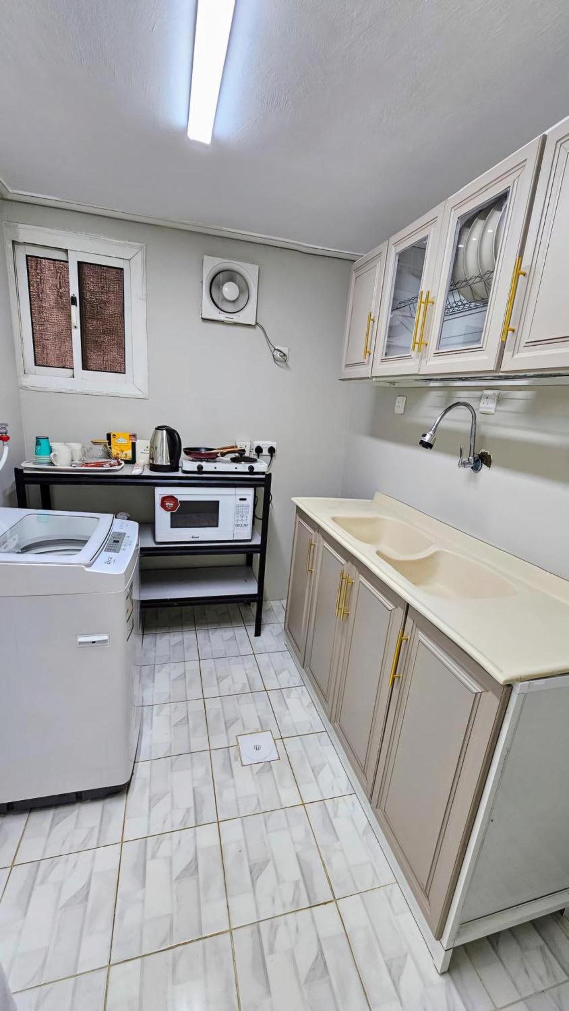 بغرفتين نوم والسعر مغري 2 Appartement *